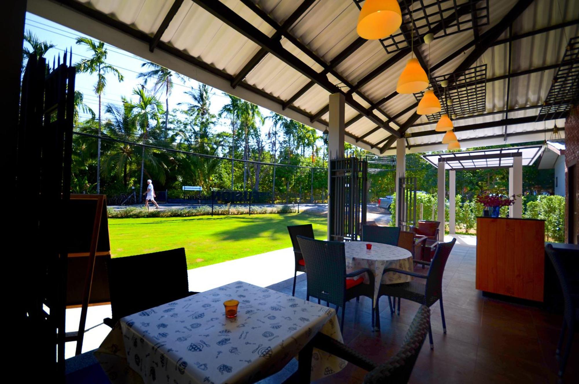The Fusion Resort Hotel Chalong Exterior photo